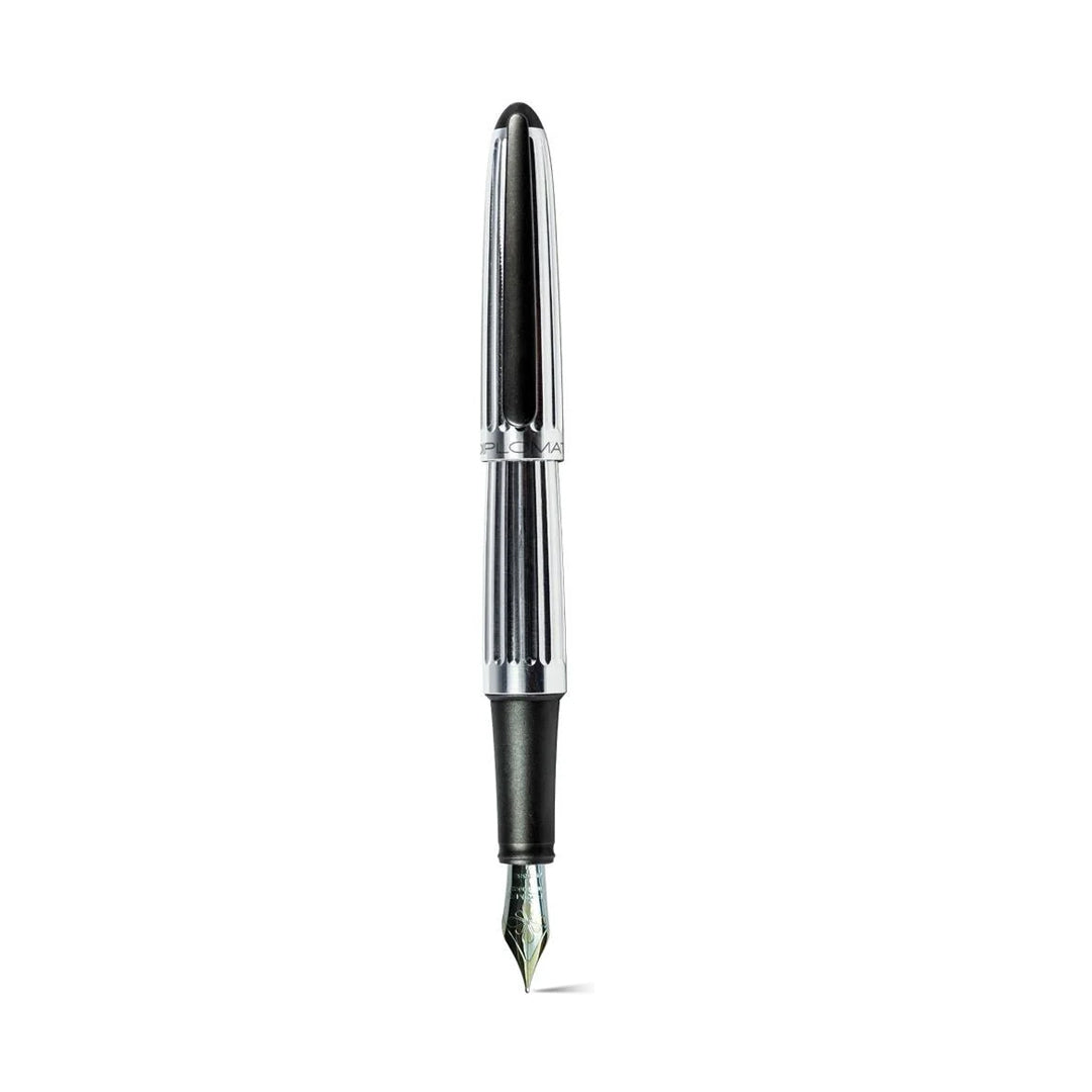 Diplomat Aero 14K Gold Fountain Pen