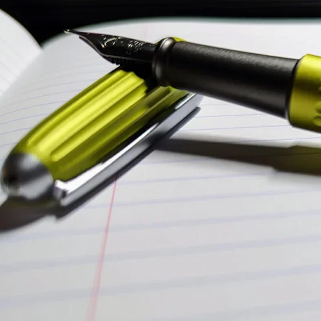 Diplomat Aero 14K Gold Fountain Pen