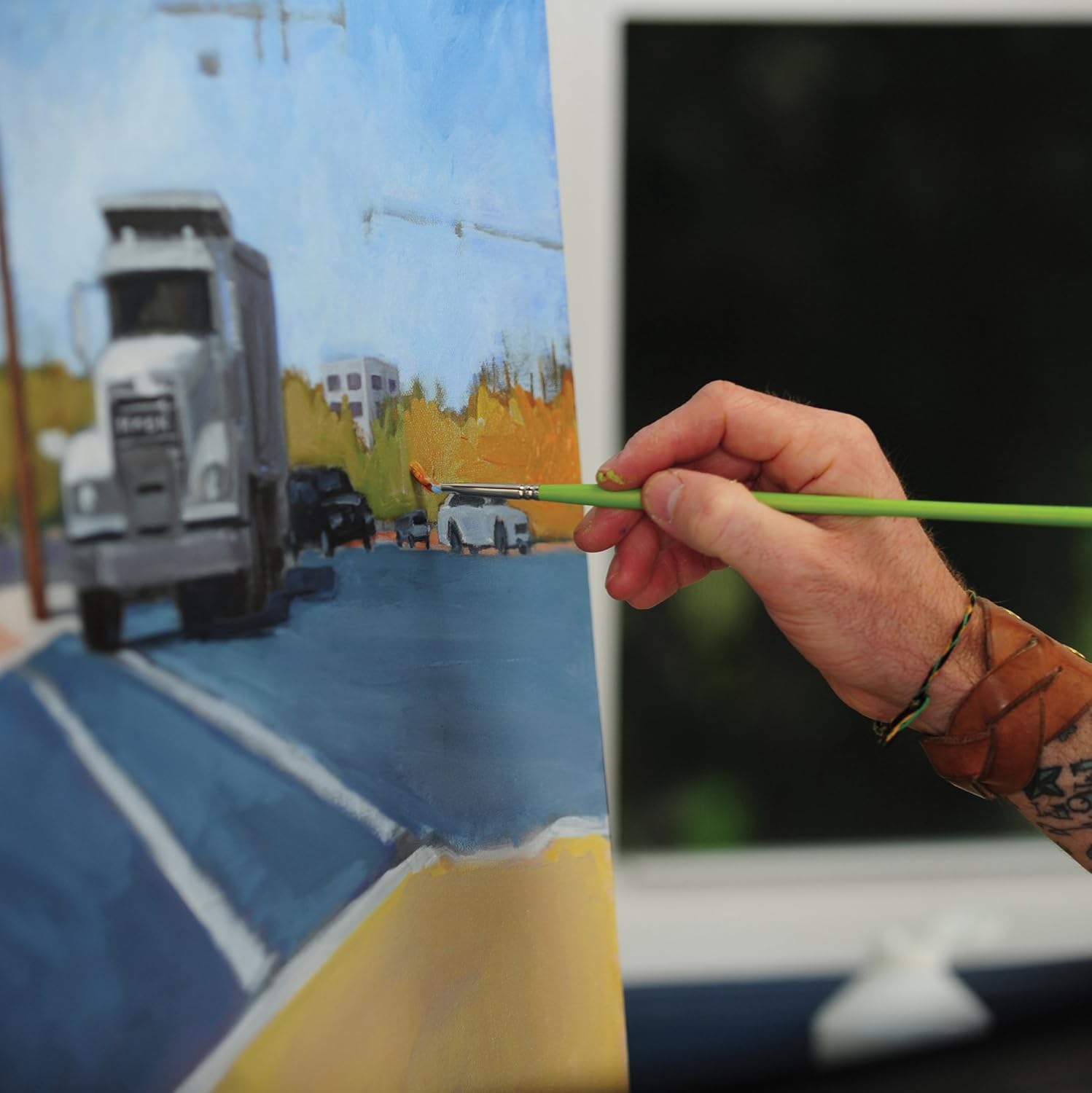 Liquitex Pro Free Style Filbert Brush
