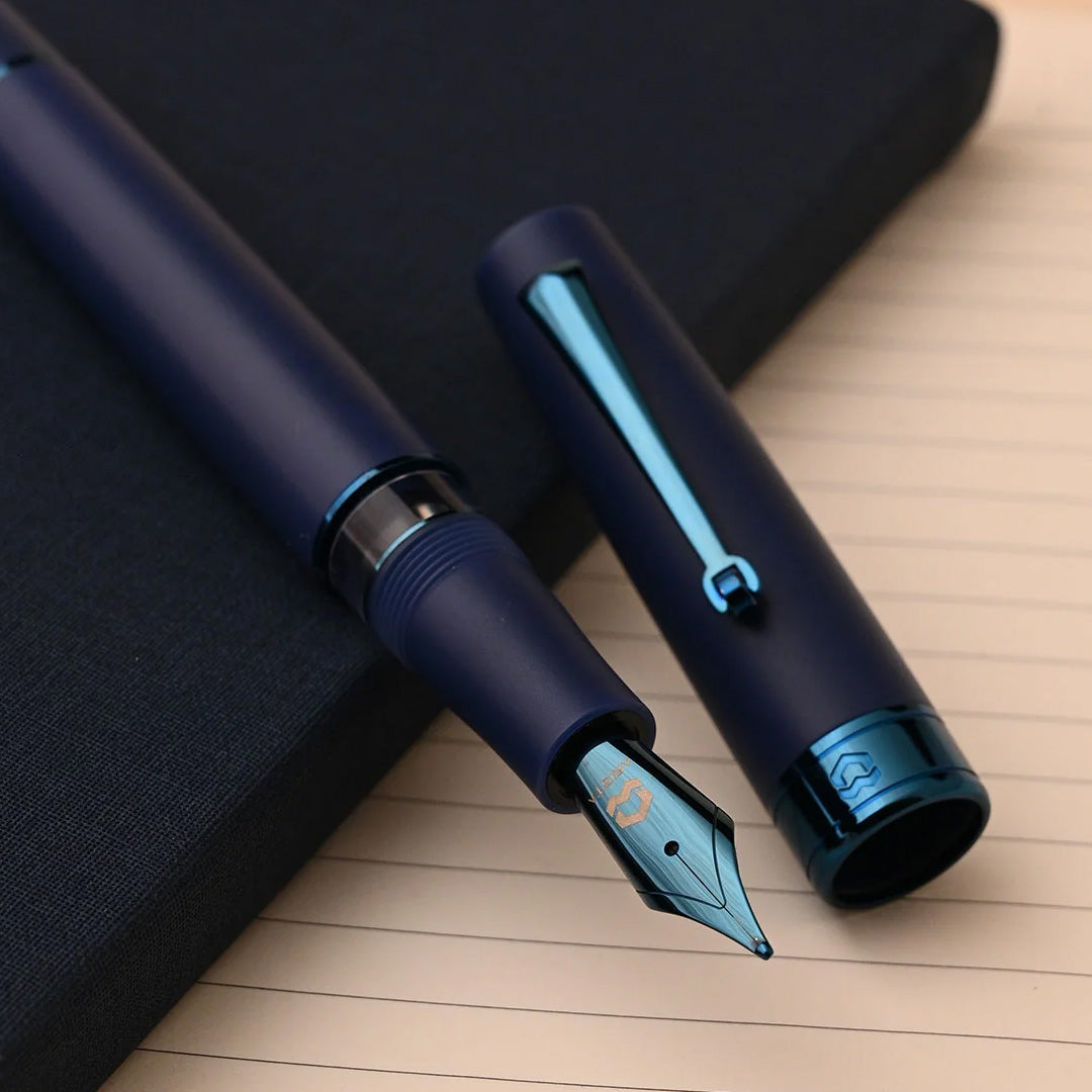 Arista One Classic Blue Pvd Plated Fountain Ink Pen Set