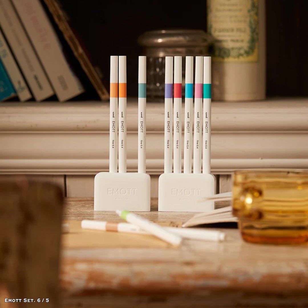 Uni Emott Pens 5-color set