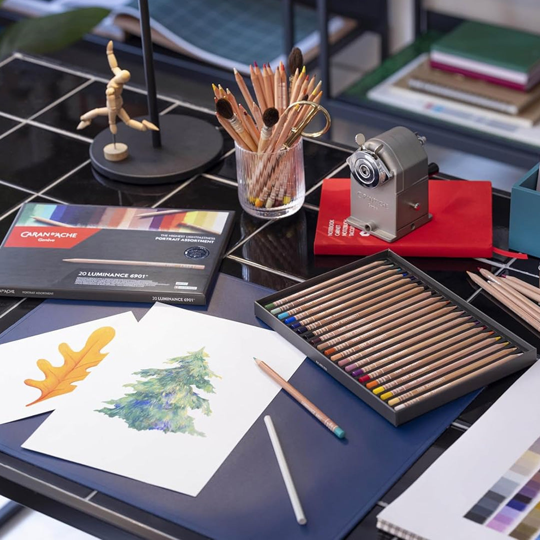 Caran d'ache Luminance Colour Pencil 76 Shades Gift Box