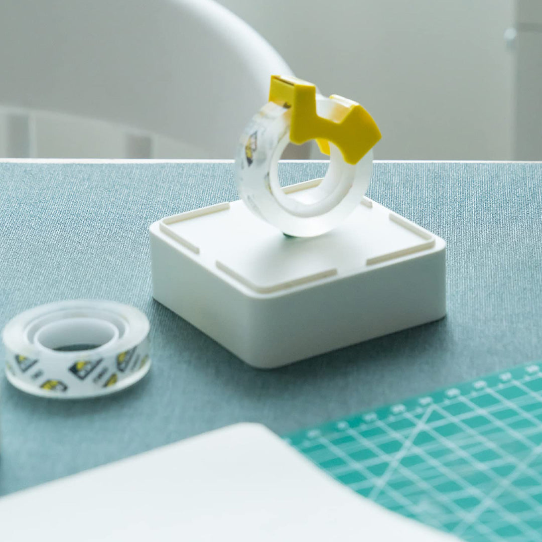 Deli Clear Office Tape With Dispenser