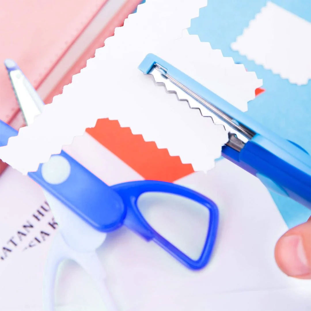 Deli W60001 Zig Zag School Scissor