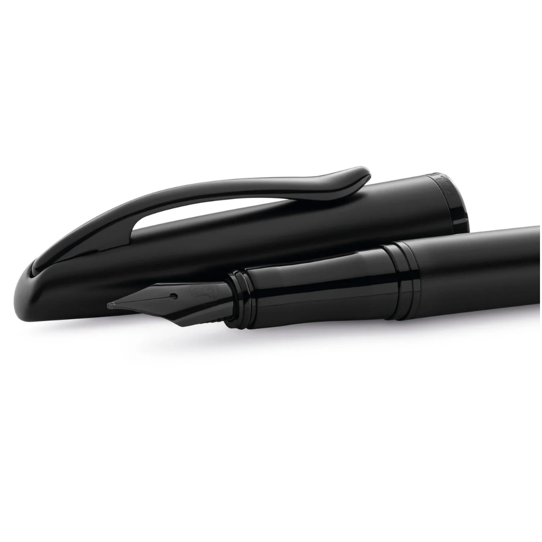 Pelikan Jazz Noble P36 Carbon Fountain Pen