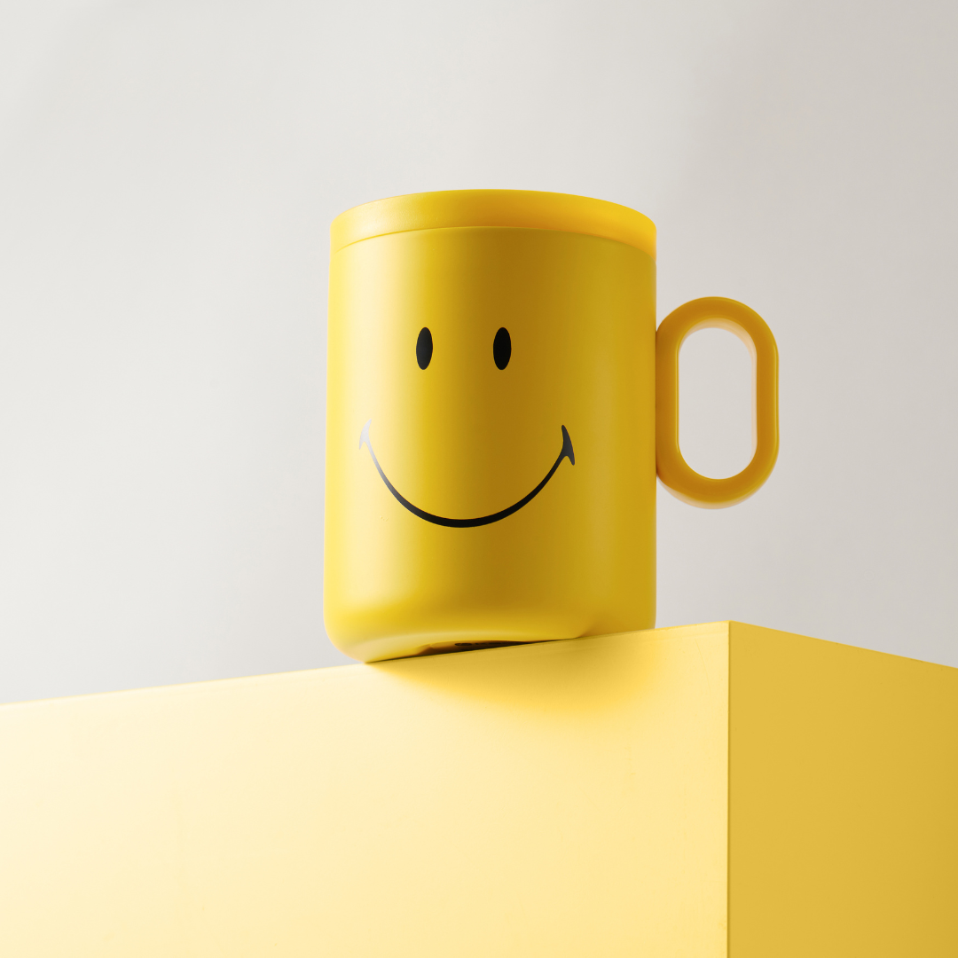 Kaco Buddy 350 ml Stainless Steel Mug(with Smiley World)