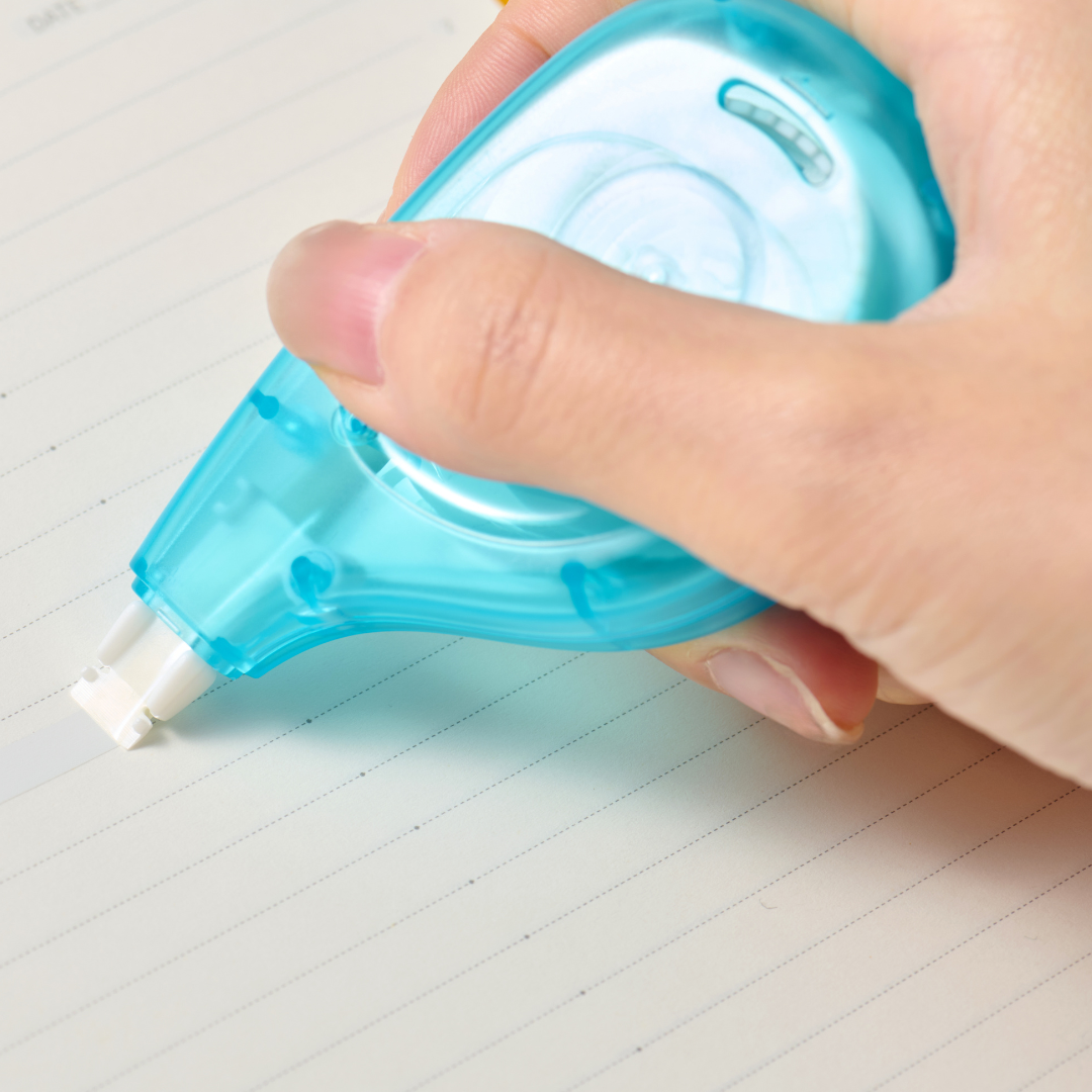 Leca Correction Tape