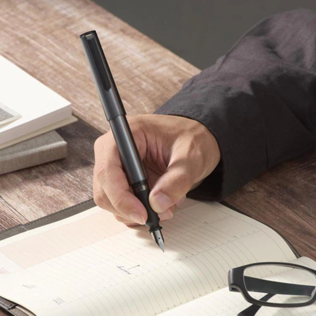 Sailor Limited Edition Tuzu Adjust Forge  Fountain Pen