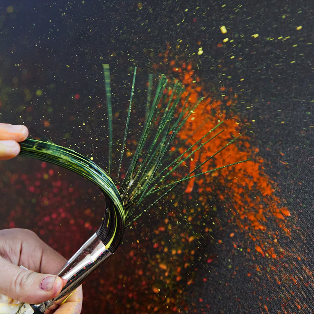 Liquitex Pro Free Style Brush Splatter