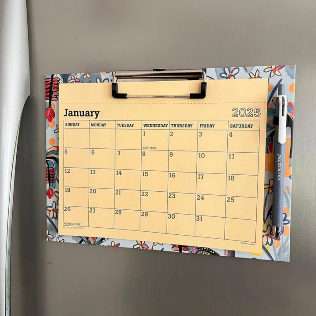 Magnetic & Wall Mountable Clipboard Calendar