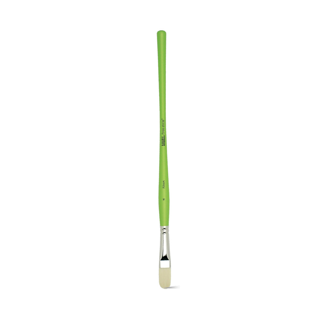 Liquitex Pro Free Style Filbert Brush