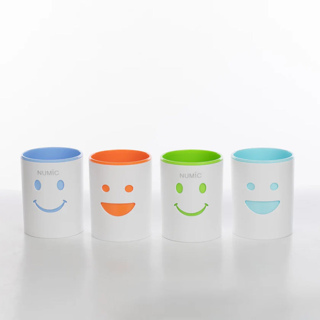 Numic Smiley Pen Stand