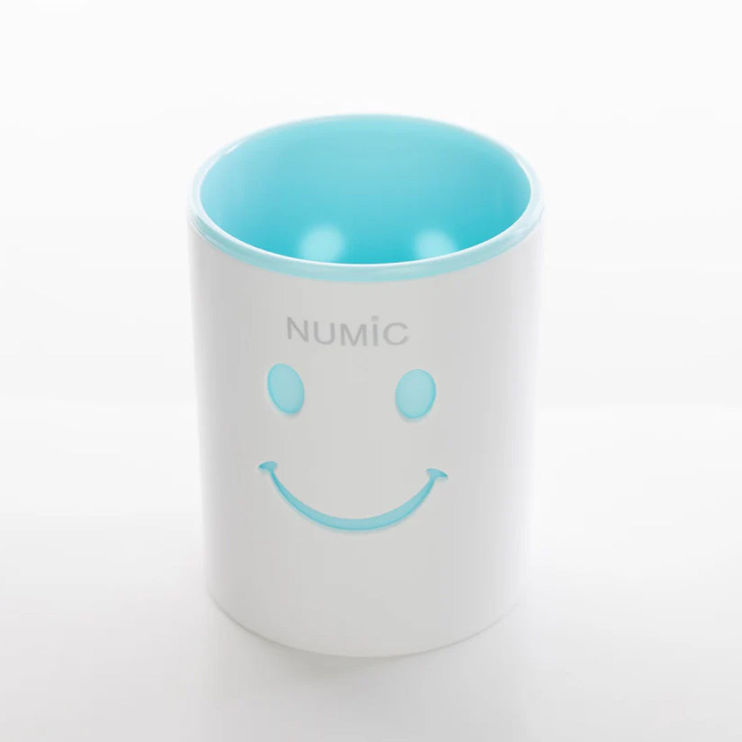 Numic Smiley Pen Stand