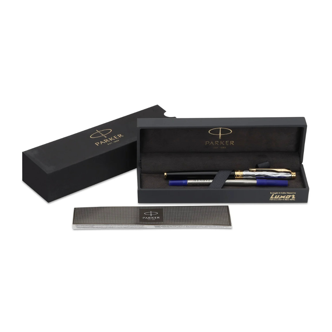 Parker Premium Aster Essential Black/Chrome GT Roller Ball Pen 9000037522