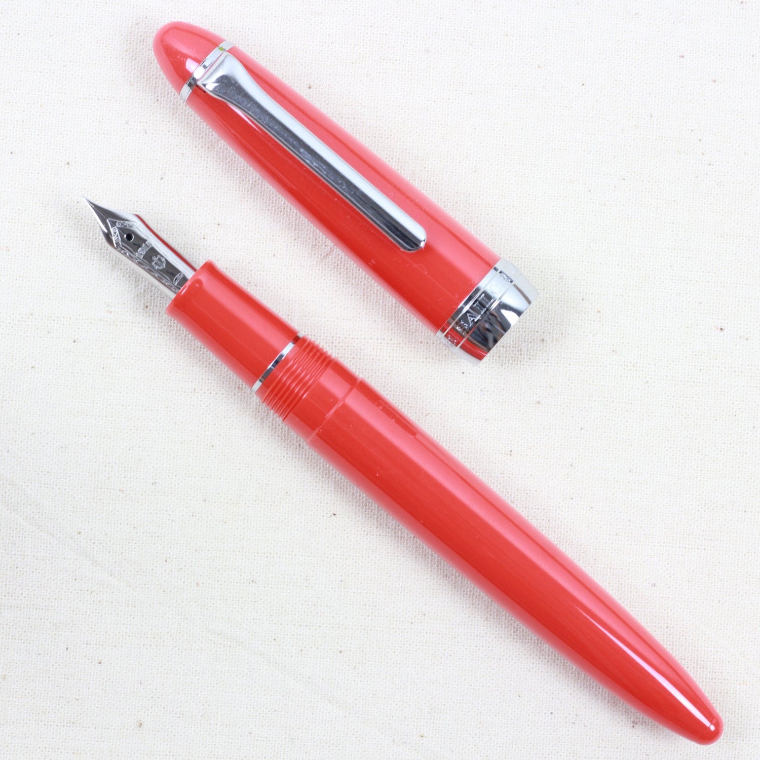 Sailor 1911 Casual Shikiori Hisakata Akanezora Fountain Pen (Special Edition)