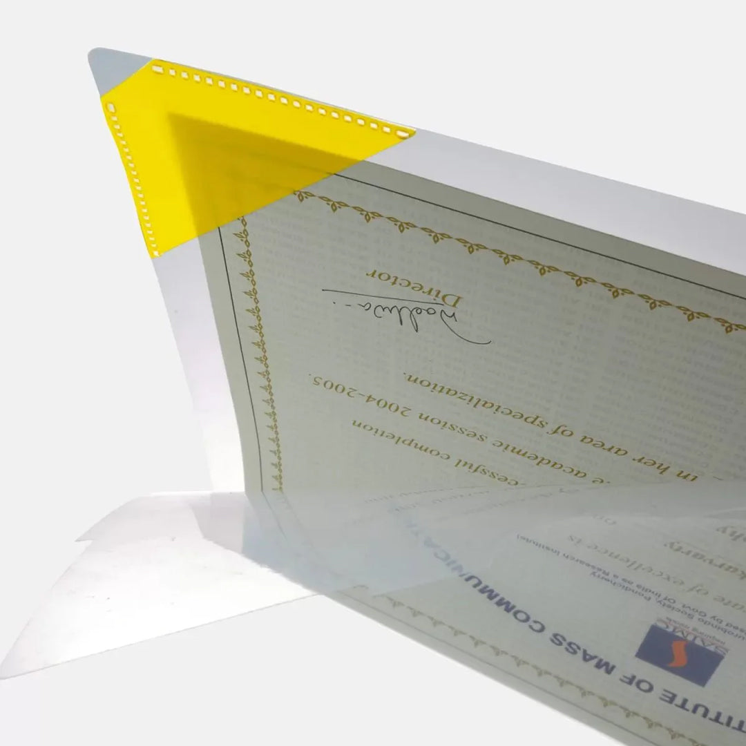 Solo A4 Secure Clear Holder