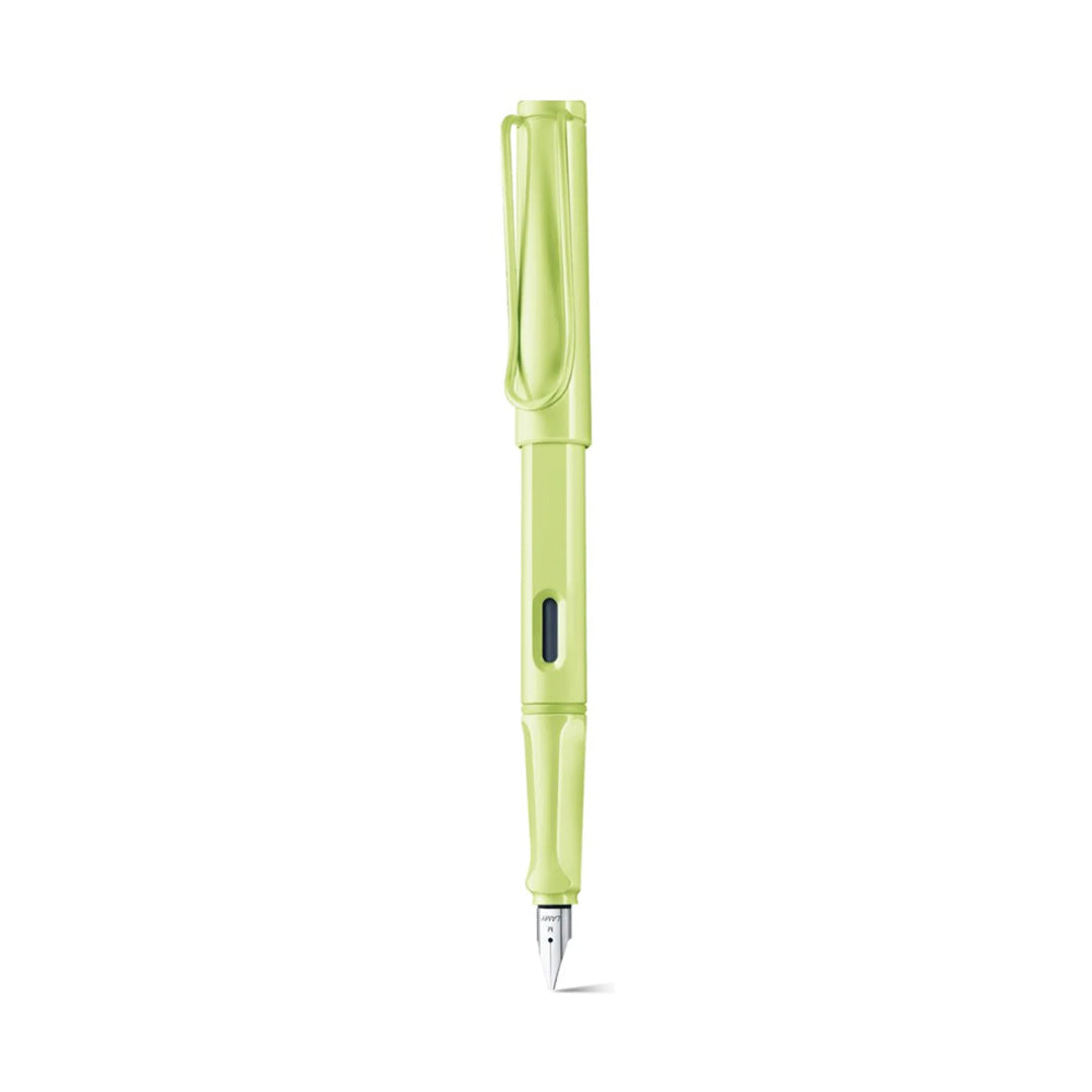 Lamy Safari Medium Fountain Pen