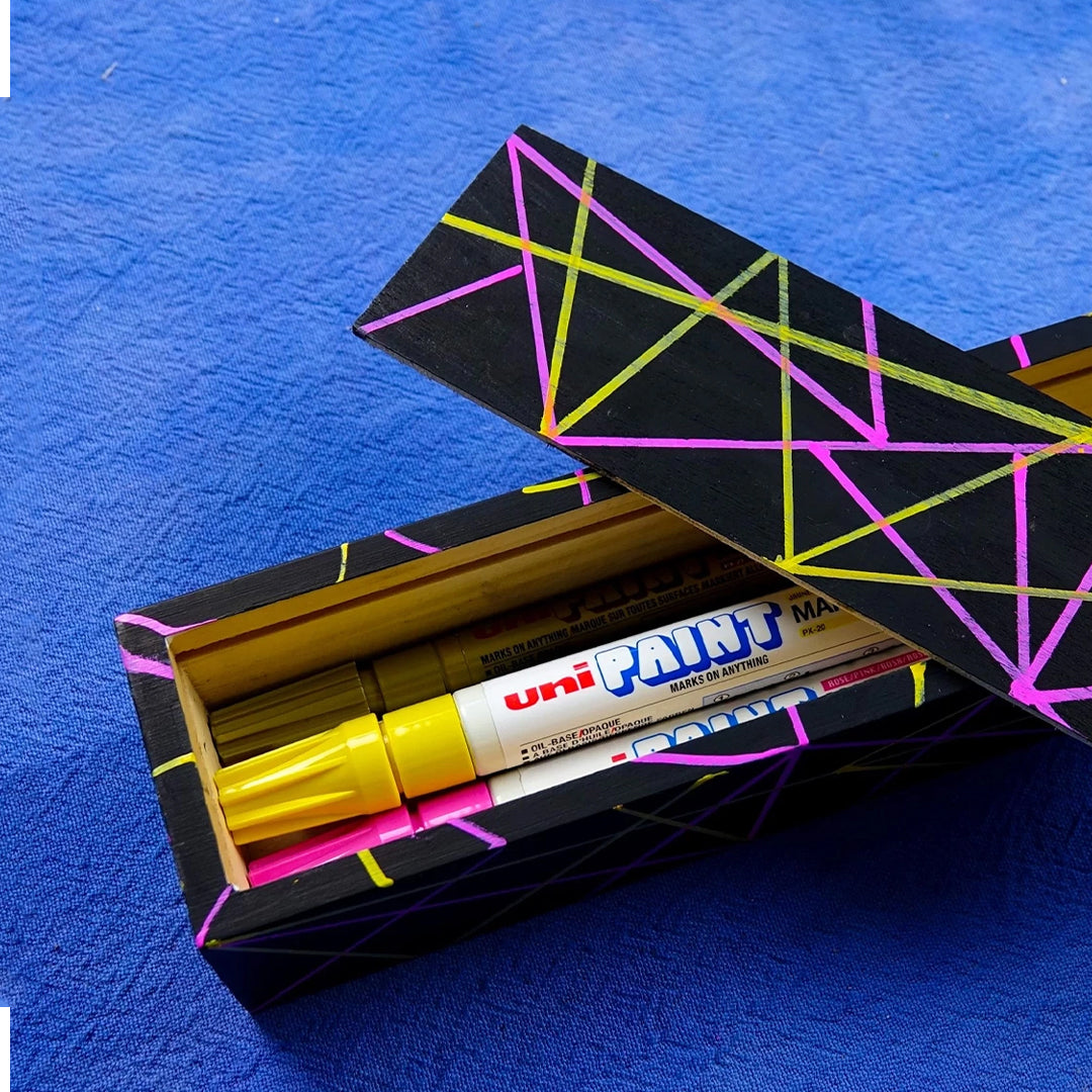 Uni-ball Paint Marker