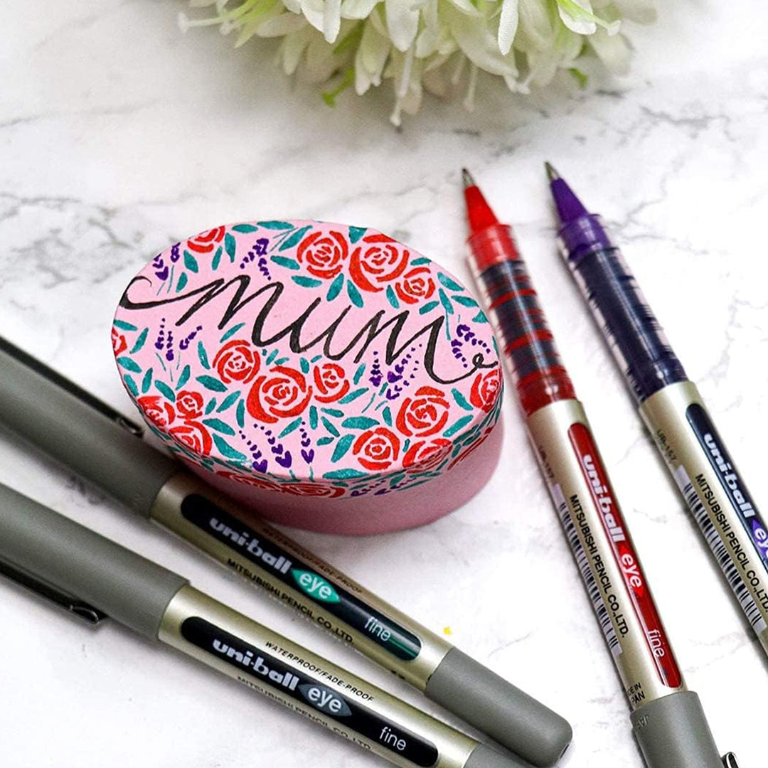 Uniball 0.7 mm Eye Liquid Ink Rollerball Pen