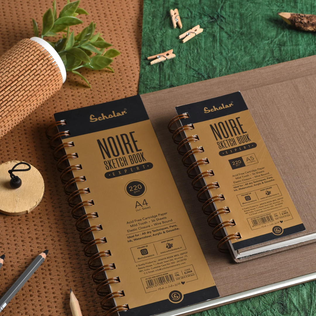 Scholar Expert Noire Sketch Book