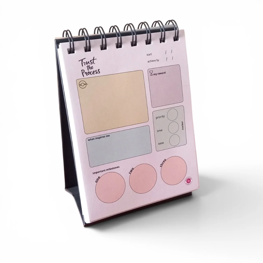 Gift of Love Undated Goal Planner Desk Set