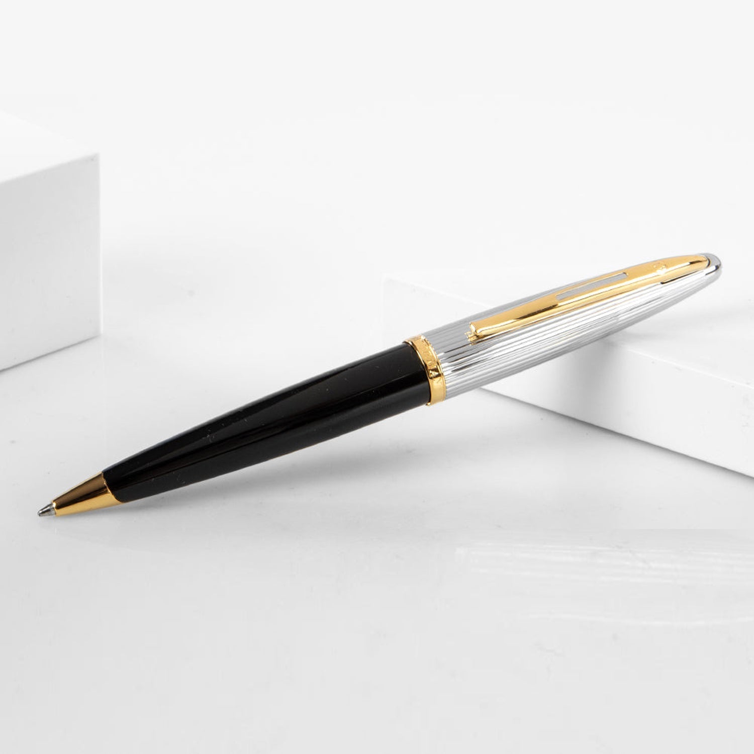 Waterman Carene Deluxe Black GT Ballpoint Pen 9000013886