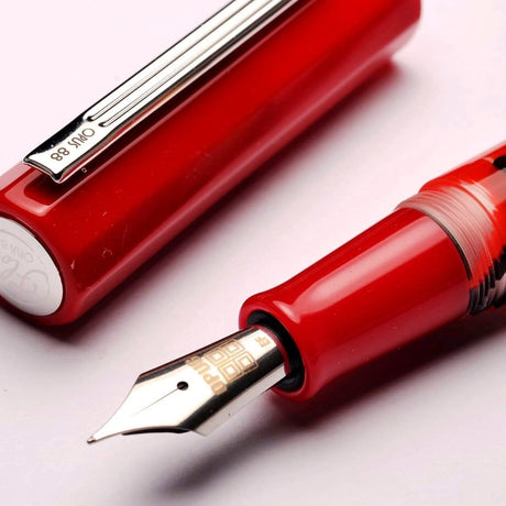 Opus 88 Flow Red Fountain pen - SCOOBOO - OP88_FLW_RED_FPEF_96087801_EF - Fountain Pen