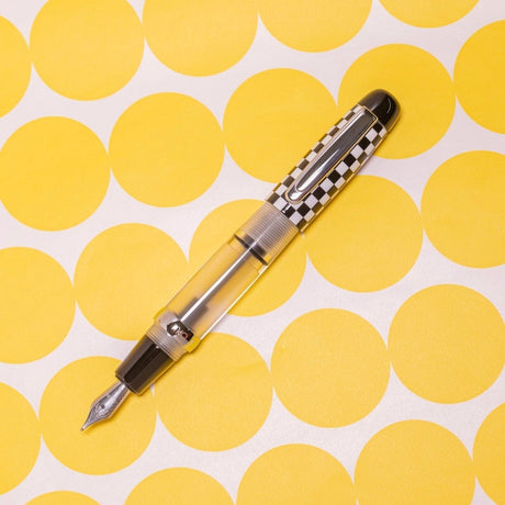 Opus 88 Mini Check Fountain pen - SCOOBOO - OP88_MINI_CHK_FPEF_95102901_EF - Fountain Pen