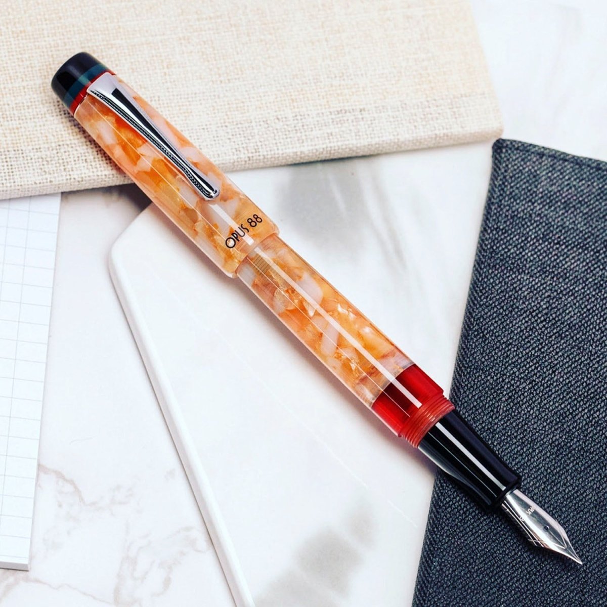 Opus 88 Minty Orange Fountain pen - SCOOBOO - OP88_MNTY_ORN_FPEF_96082203_EF - Fountain Pen