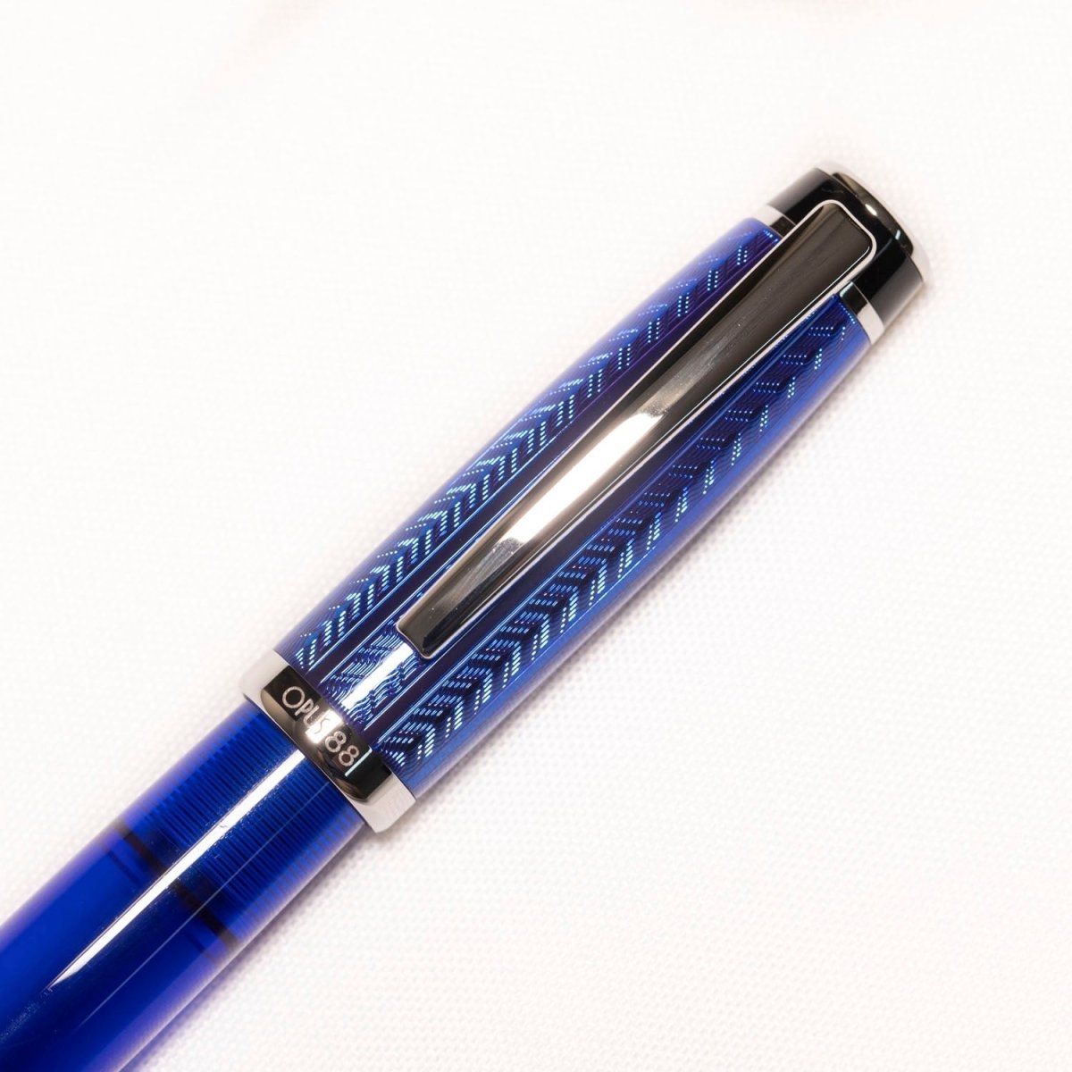 Opus 88 Opera Blue Arrow Fountain pen - SCOOBOO - OP88_OPR_BLUARW_FPEF_98041204_EF - Fountain Pen