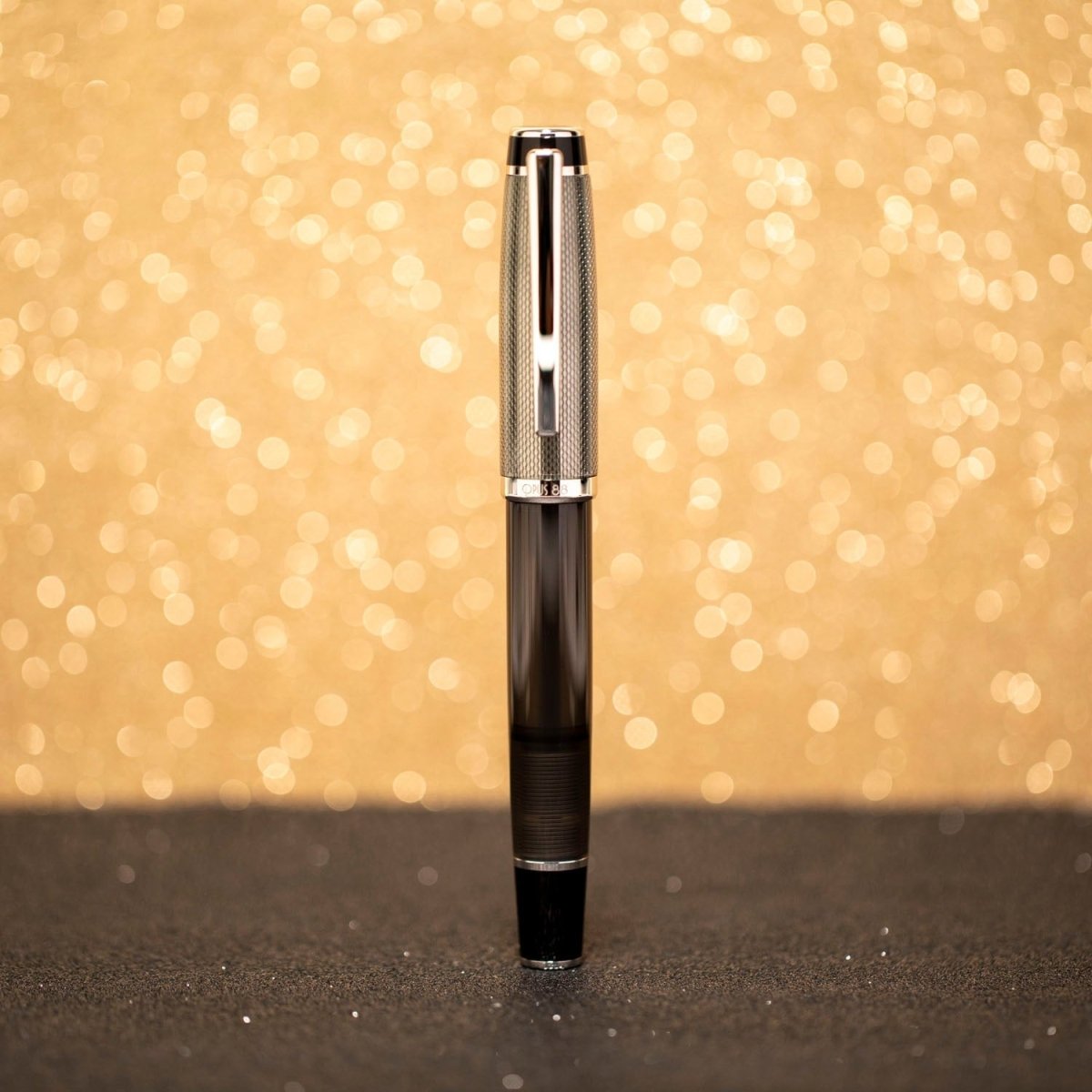 Opus 88 Opera Grey Dot Fountain pen - SCOOBOO - OP88_OPR_GRYDOT_FPEF_98041205_EF - Fountain Pen