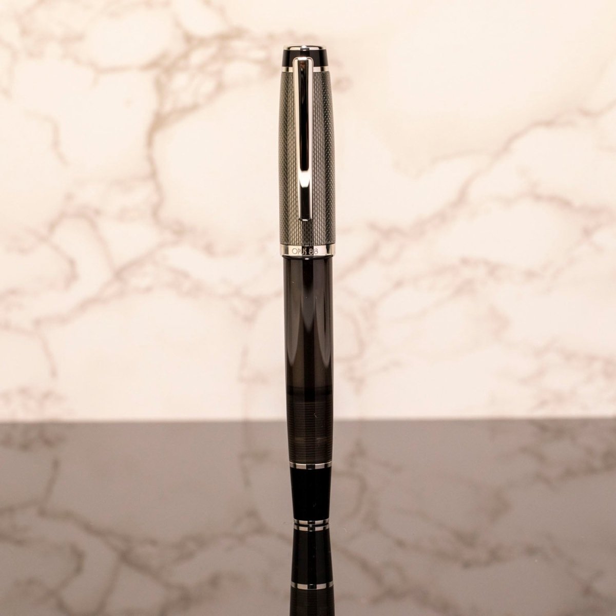 Opus 88 Opera Grey Dot Fountain pen - SCOOBOO - OP88_OPR_GRYDOT_FPEF_98041205_EF - Fountain Pen