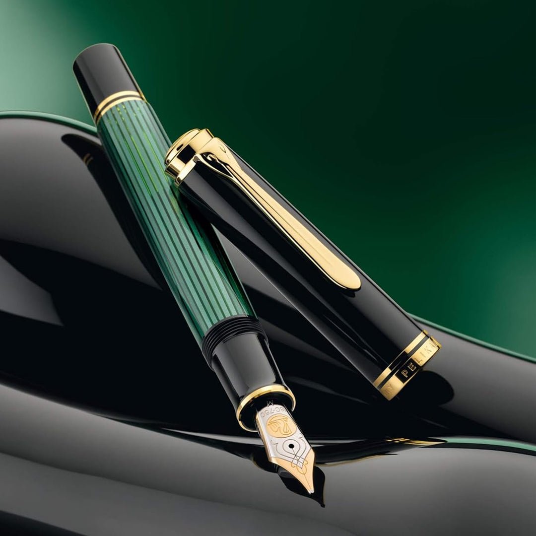 Pelikan Souveran M400 Black/Green Fountain Pen - SCOOBOO - PEP_SVRN_M400_BLKGRN_FPEF_985796 - Fountain Pen