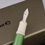 Pelikan Souveran M605 Green/White Fountain Pen (Special Edition) - SCOOBOO - PEP_SVRN_M605SE_GRNWHT_FPEF_818186 - Fountain Pen