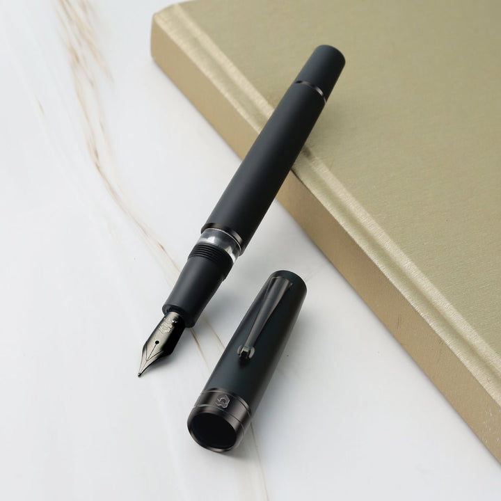 Arista | One Classic | Fountain Ink Pen | Matt Black-titanium Trims - SCOOBOO - ARISTA-M.BLACK-EF - Fountain pen