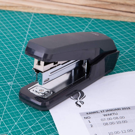 Deli Exceed Stapler - SCOOBOO - 0464 - Stapler & Punches