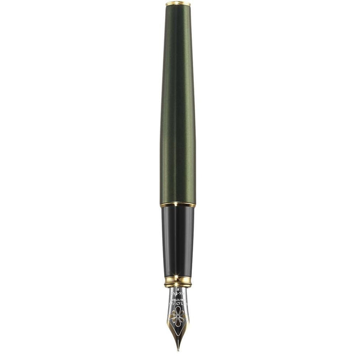 Diplomat Excellence A2 Evergreen/Gold 14K Gold Fountain Pen - SCOOBOO - DP_D40211015_EXC_A2_GRNGLD_14_FPM - Fountain Pen