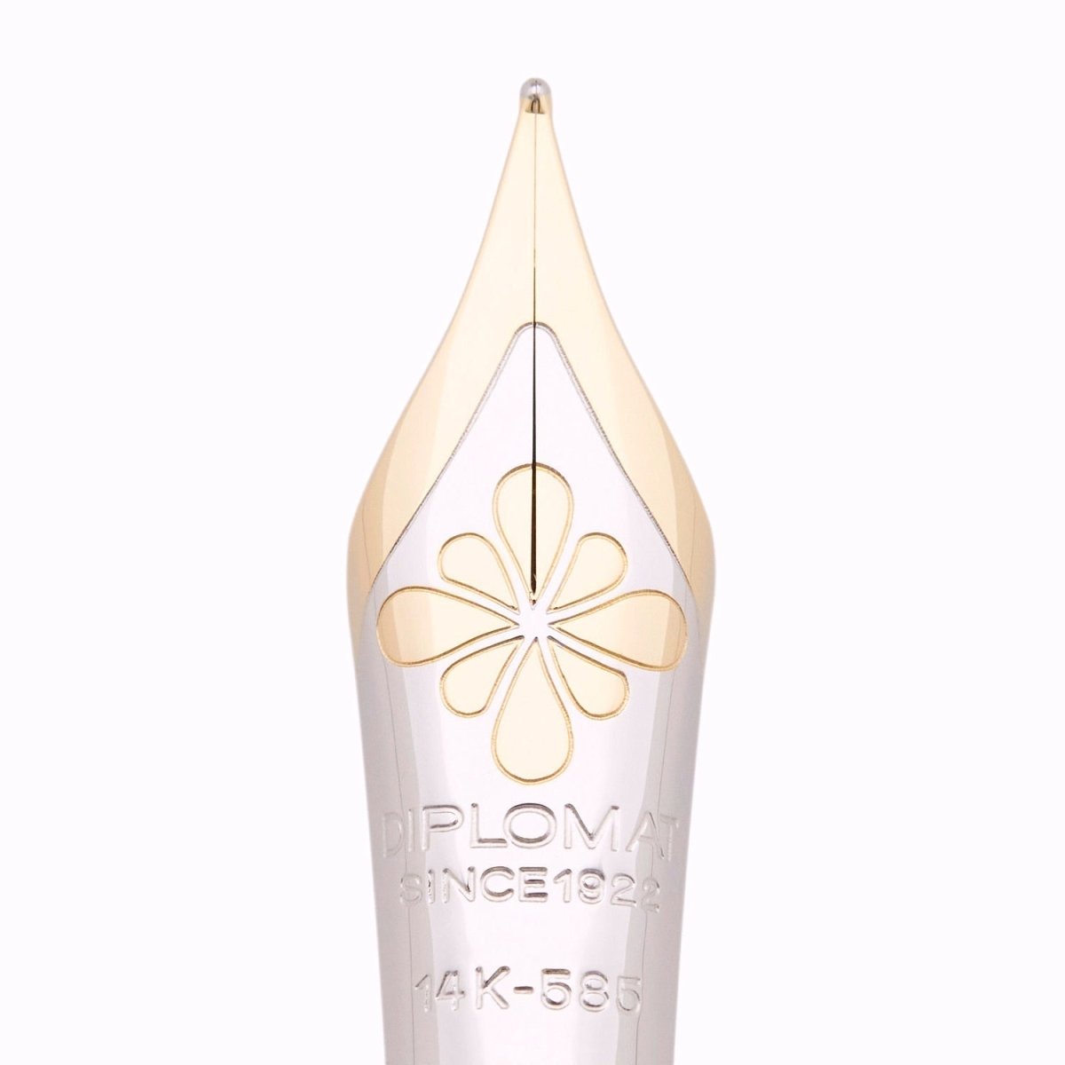Diplomat Excellence A2 Pearl White Gold 14CT Fountain Pen - SCOOBOO - DP_EXC_A2_PRL_WHT_GLD_14_FPEF_D40219011 - Fountain Pen