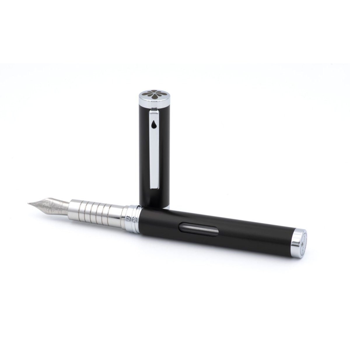 Diplomat Nexus Black CT Fountain Pen - SCOOBOO - DP_NXS_BLKCHR_FPEF_D40501021 - Fountain Pen