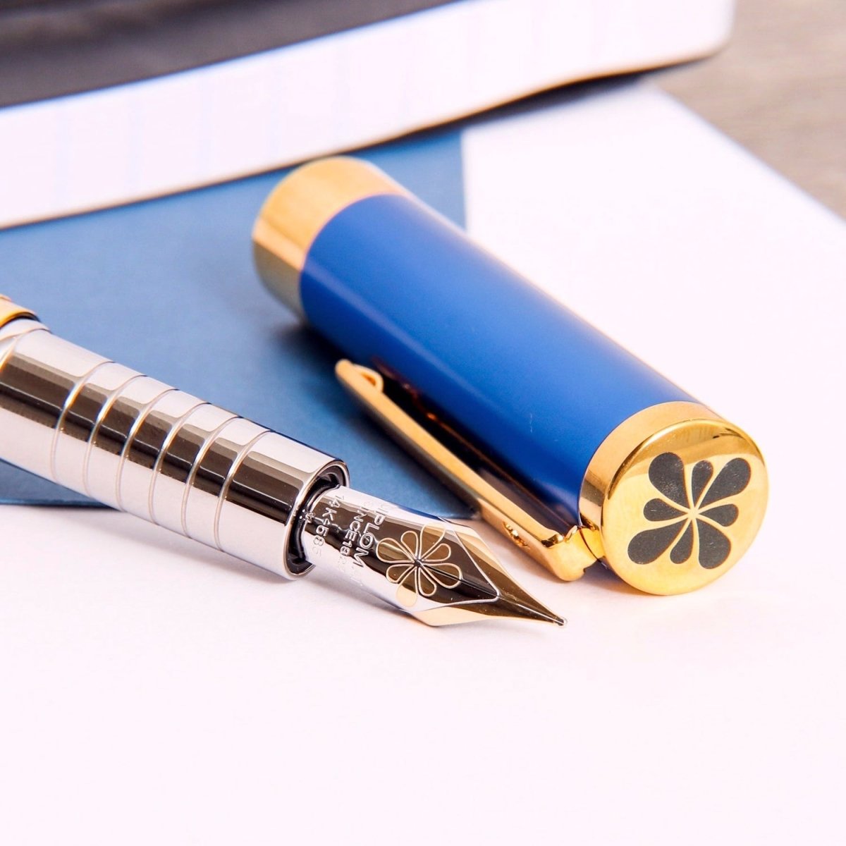 Diplomat Nexus Blue GT 14CT Fountain Pen - SCOOBOO - DP_NXS_BLUGLD_14_FPEF_D40504011 - Fountain Pen