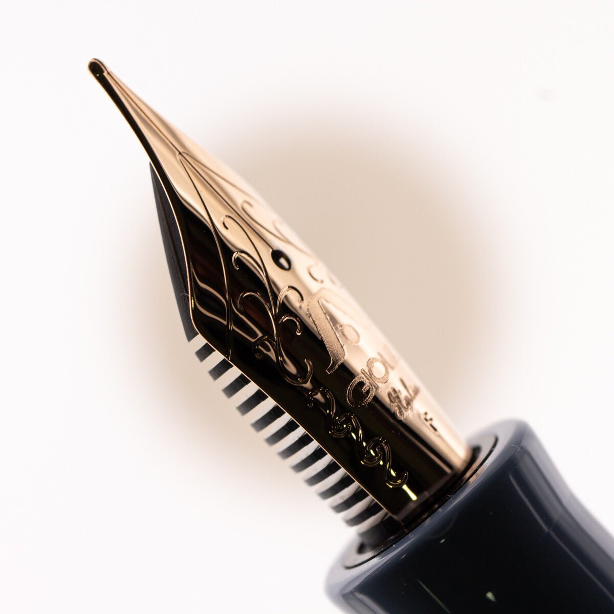 Gioia Partenope Dual Pen- Fountain Pen & Rollerball Pen- Ivory Blue RGT - SCOOBOO - GP-800-M - Roller Ball Pen