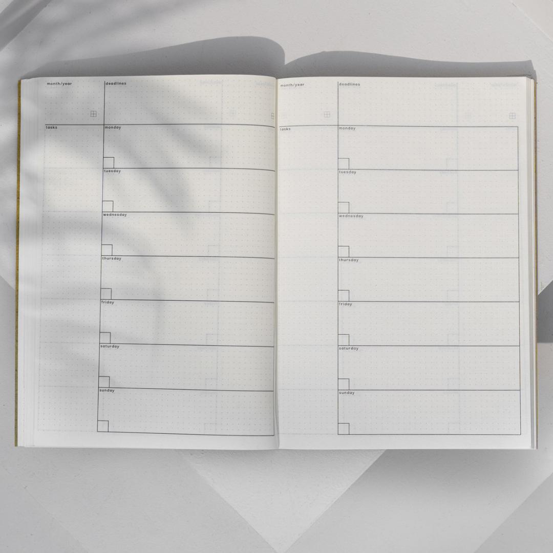 Paperdom Monthly Planner - SCOOBOO - Planners