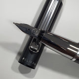 Pelikan Pura P40 Black/Silver Fountain Pen - SCOOBOO - PEP_PUR_P40_BLKSLV_FPEF_904896 - Fountain Pen