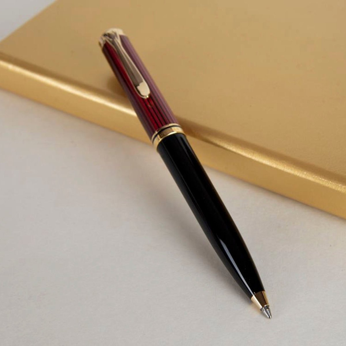 Pelikan Souveran K600 Black/Red Ballpoint Pen 928937 - SCOOBOO - PEP_SVRN_K600_BLKRED_BP_928937 - Ballpoint Pen