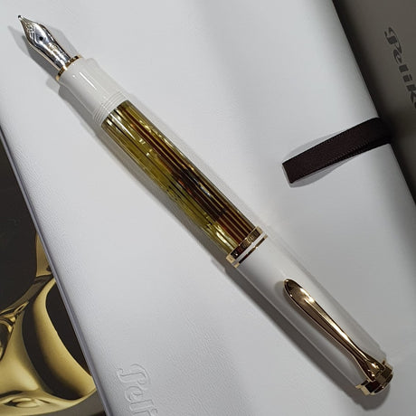 Pelikan Souveran M400 White Tortoiseshell Fountain Pen - SCOOBOO - PEP_SVRN_M400_WHT_TORSHL_FPEF_935403 - Fountain Pen