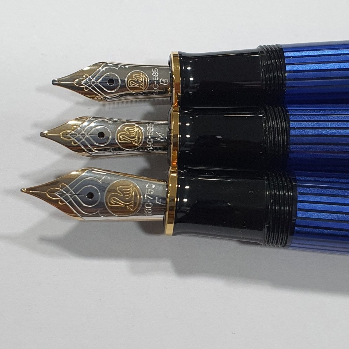Pelikan Souveran M800 Black/Blue Fountain Pen - SCOOBOO - Pelikan