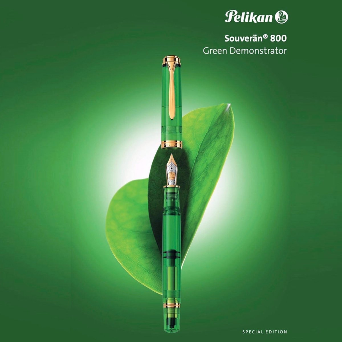 Pelikan Souveran M800 Green Demostrator Fountain Pen (Special Edition) - SCOOBOO - PEP_SVRN_M800_GRN_DEMO_FPF_821445 - Fountain Pen