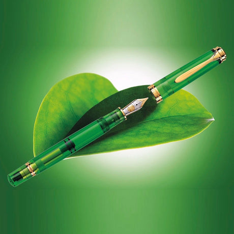 Pelikan Souveran M800 Green Demostrator Fountain Pen (Special Edition) - SCOOBOO - PEP_SVRN_M800_GRN_DEMO_FPF_821445 - Fountain Pen