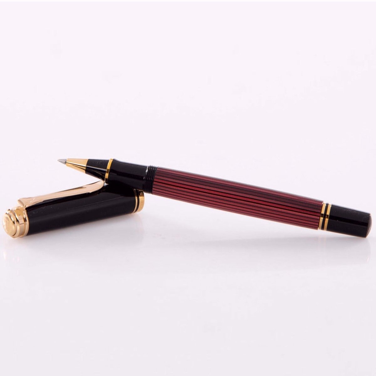 Pelikan Souveran R600 Black/Red Roller Ball Pen 928945 - SCOOBOO - PEP_SVRN_R600_BLKRED_RB_928945 - Roller Ball Pen