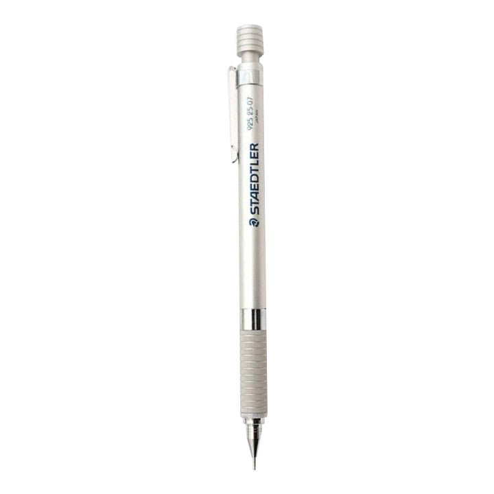 Staedtler 925 25 and 925 35 (0.5mm for both), and a green Kokuyo